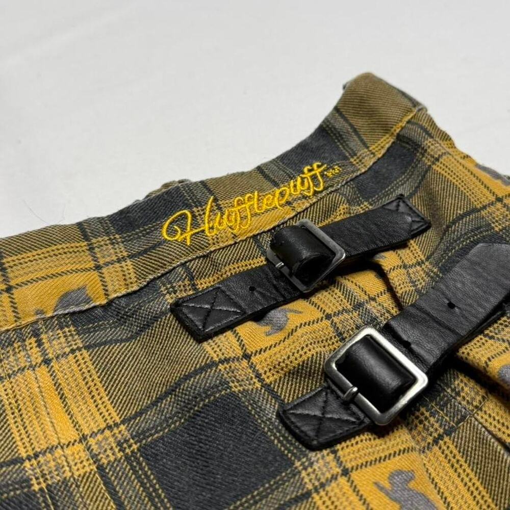 Plaid SchoolGirl Buckle Preppy Y2K Coquette Hufflepuff Harry Potter Skirt Size M - Picture 3 of 5